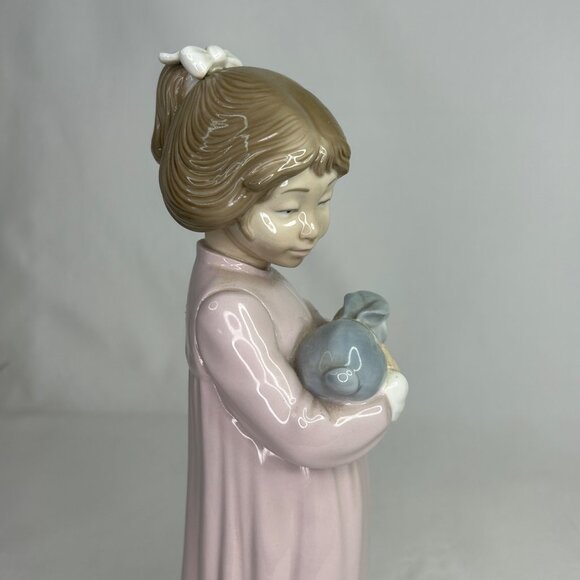 Nao By Lladro Girl W/ Bunny Figurine Porcelain Collectible 13" - Picture 5 of 10
